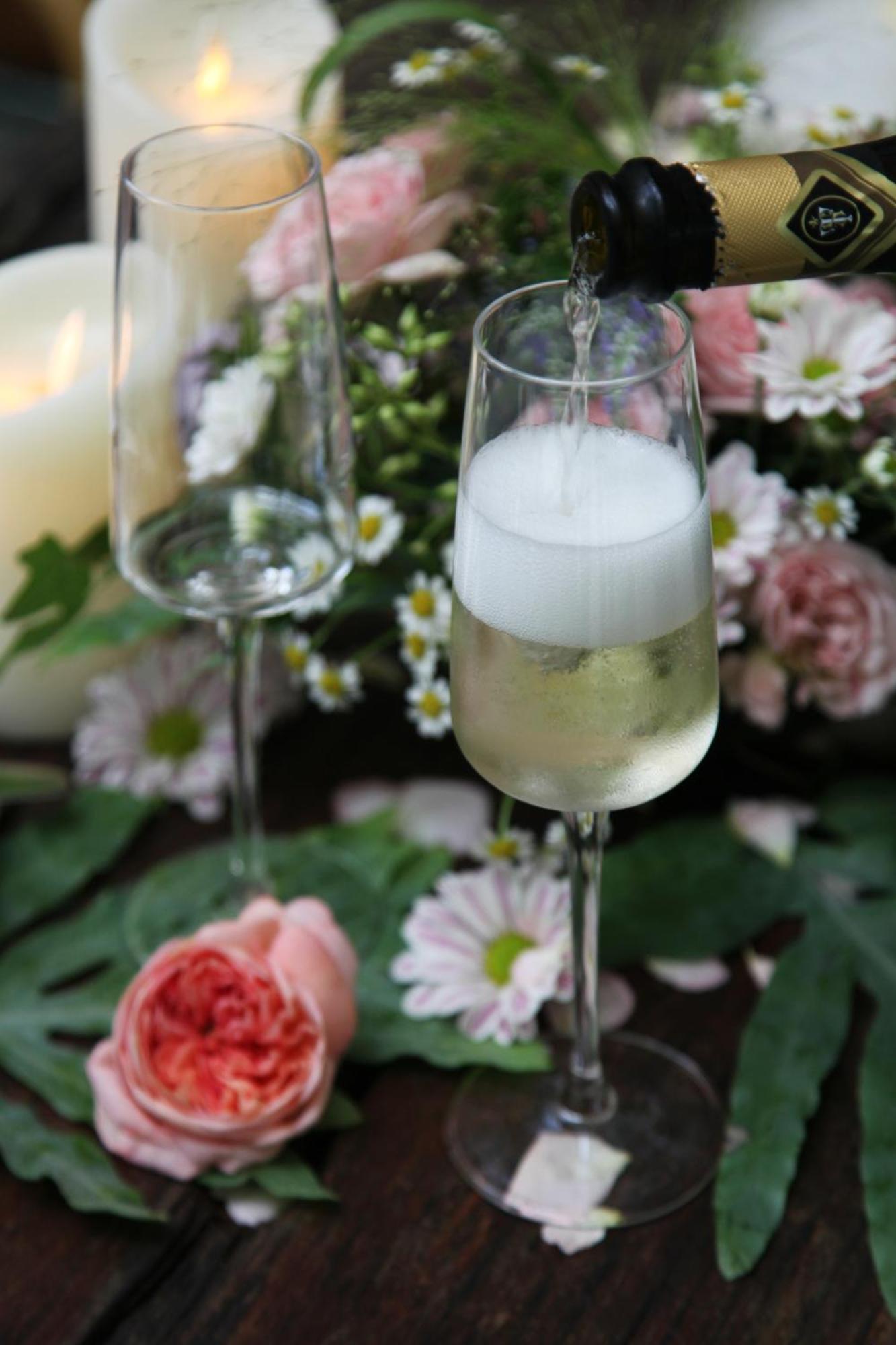 Shenzhen No'6 Garden Villa --French Window With Garden View,Close To Sea World &Shekou Ferry Port &K11 Ecoast &Subway Nearby ,Offer Western Food And Coffee &English Speaking With Tour Services Zewnętrze zdjęcie