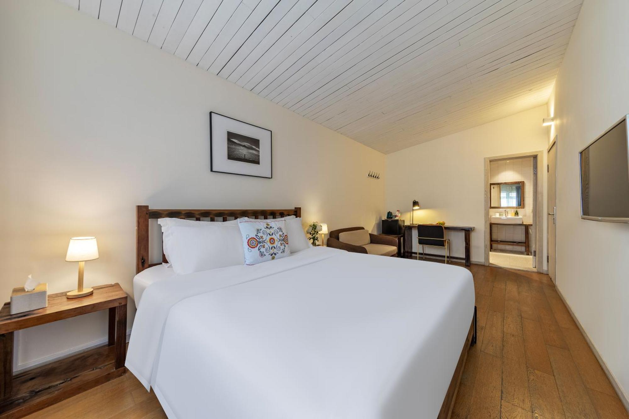 Shenzhen No'6 Garden Villa --French Window With Garden View,Close To Sea World &Shekou Ferry Port &K11 Ecoast &Subway Nearby ,Offer Western Food And Coffee &English Speaking With Tour Services Zewnętrze zdjęcie