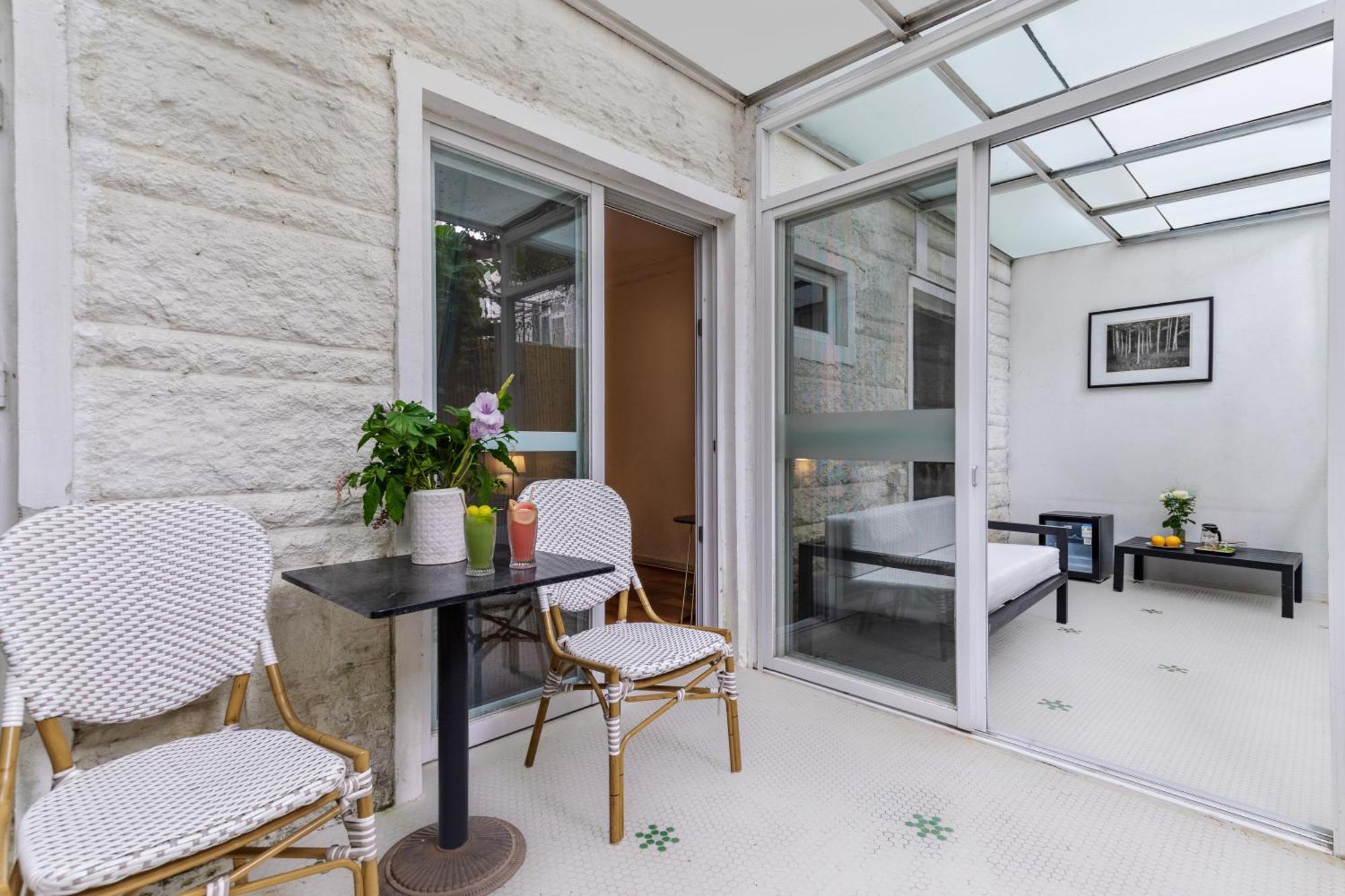 Shenzhen No'6 Garden Villa --French Window With Garden View,Close To Sea World &Shekou Ferry Port &K11 Ecoast &Subway Nearby ,Offer Western Food And Coffee &English Speaking With Tour Services Zewnętrze zdjęcie