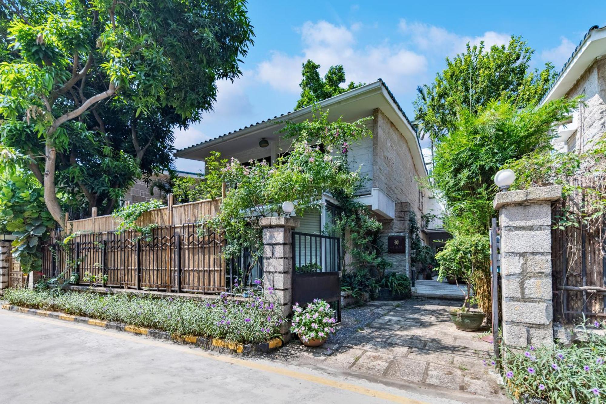 Shenzhen No'6 Garden Villa --French Window With Garden View,Close To Sea World &Shekou Ferry Port &K11 Ecoast &Subway Nearby ,Offer Western Food And Coffee &English Speaking With Tour Services Zewnętrze zdjęcie