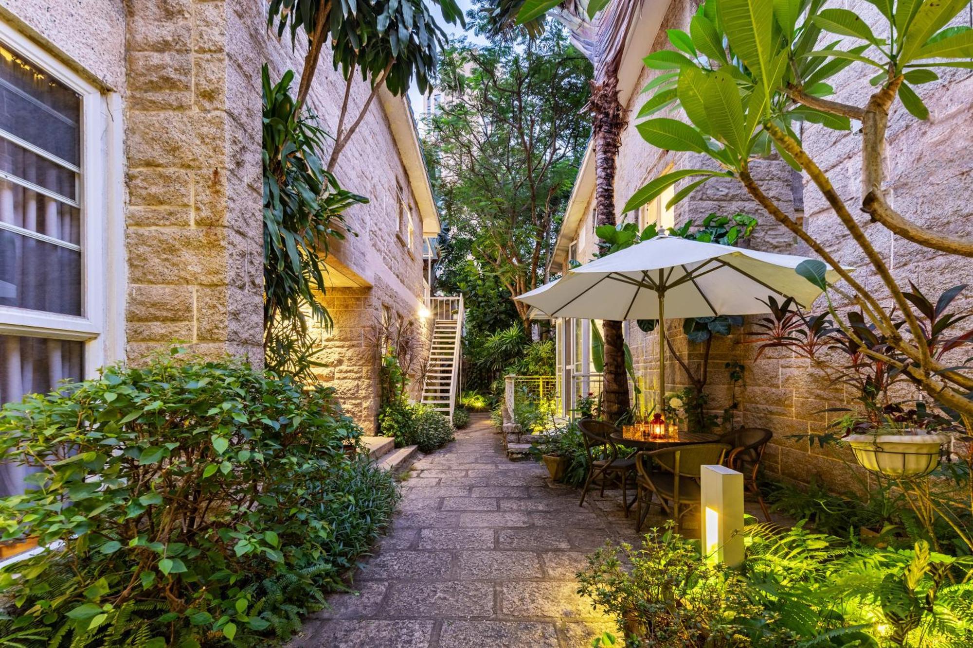 Shenzhen No'6 Garden Villa --French Window With Garden View,Close To Sea World &Shekou Ferry Port &K11 Ecoast &Subway Nearby ,Offer Western Food And Coffee &English Speaking With Tour Services Zewnętrze zdjęcie