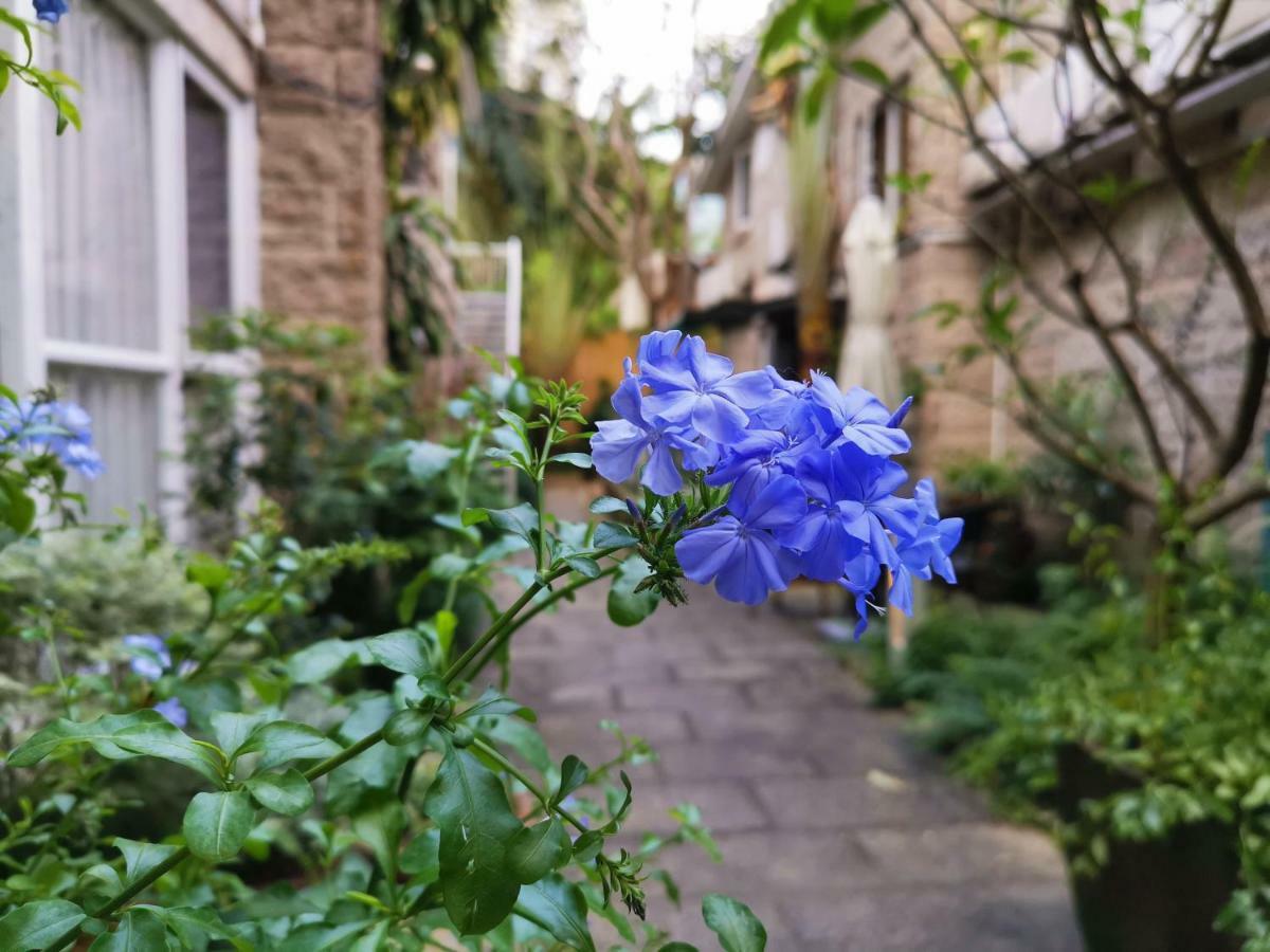 Shenzhen No'6 Garden Villa --French Window With Garden View,Close To Sea World &Shekou Ferry Port &K11 Ecoast &Subway Nearby ,Offer Western Food And Coffee &English Speaking With Tour Services Zewnętrze zdjęcie